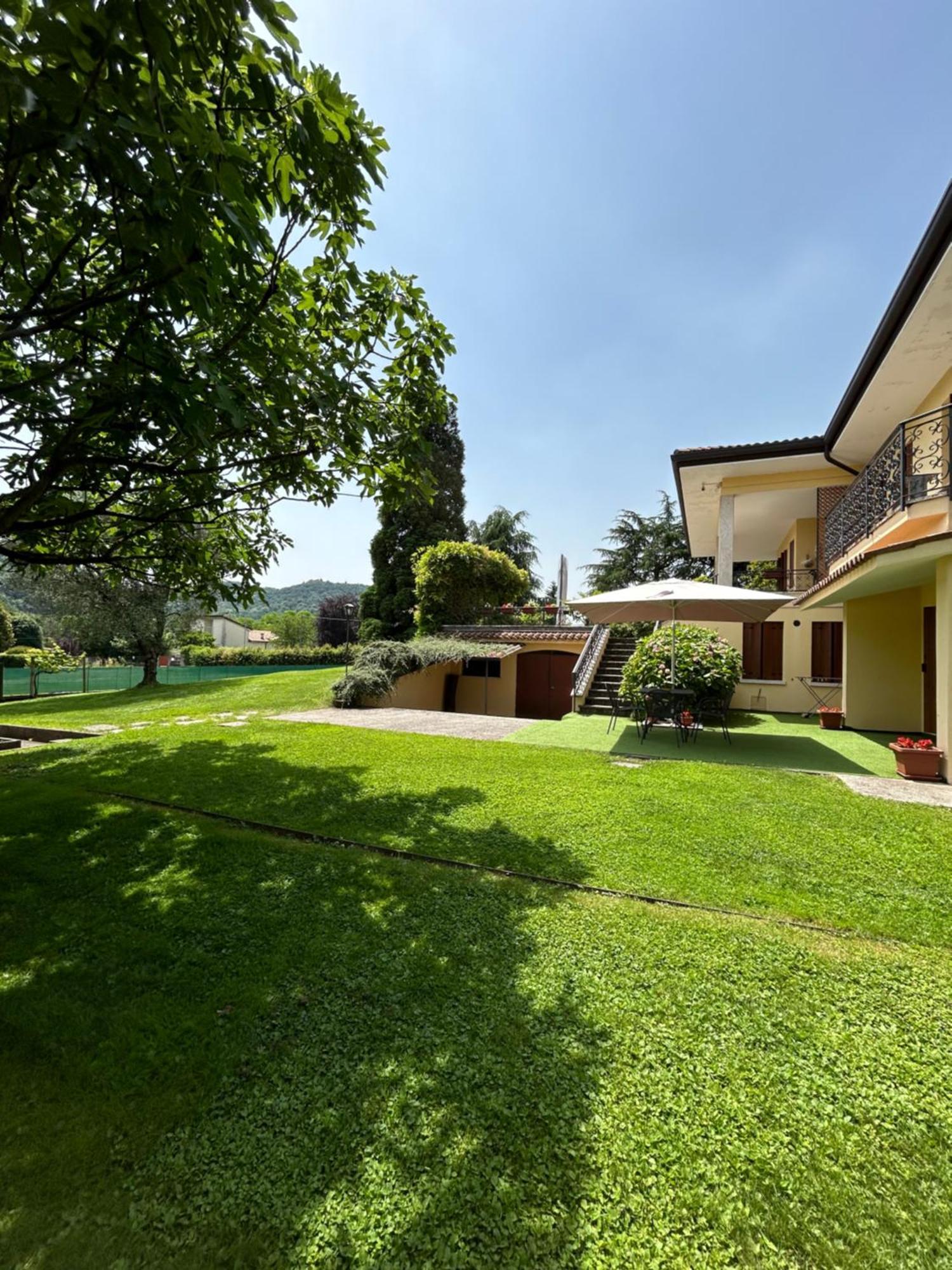 B&B Relief Possagno Exterior photo